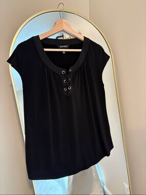 Ellen Tracy Black Lace-Up Cap Sleeve Top